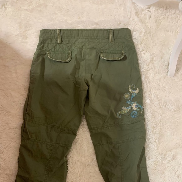 Miss Bisou Embroidered Capri Pants Size 5 - Picture 2 of 7